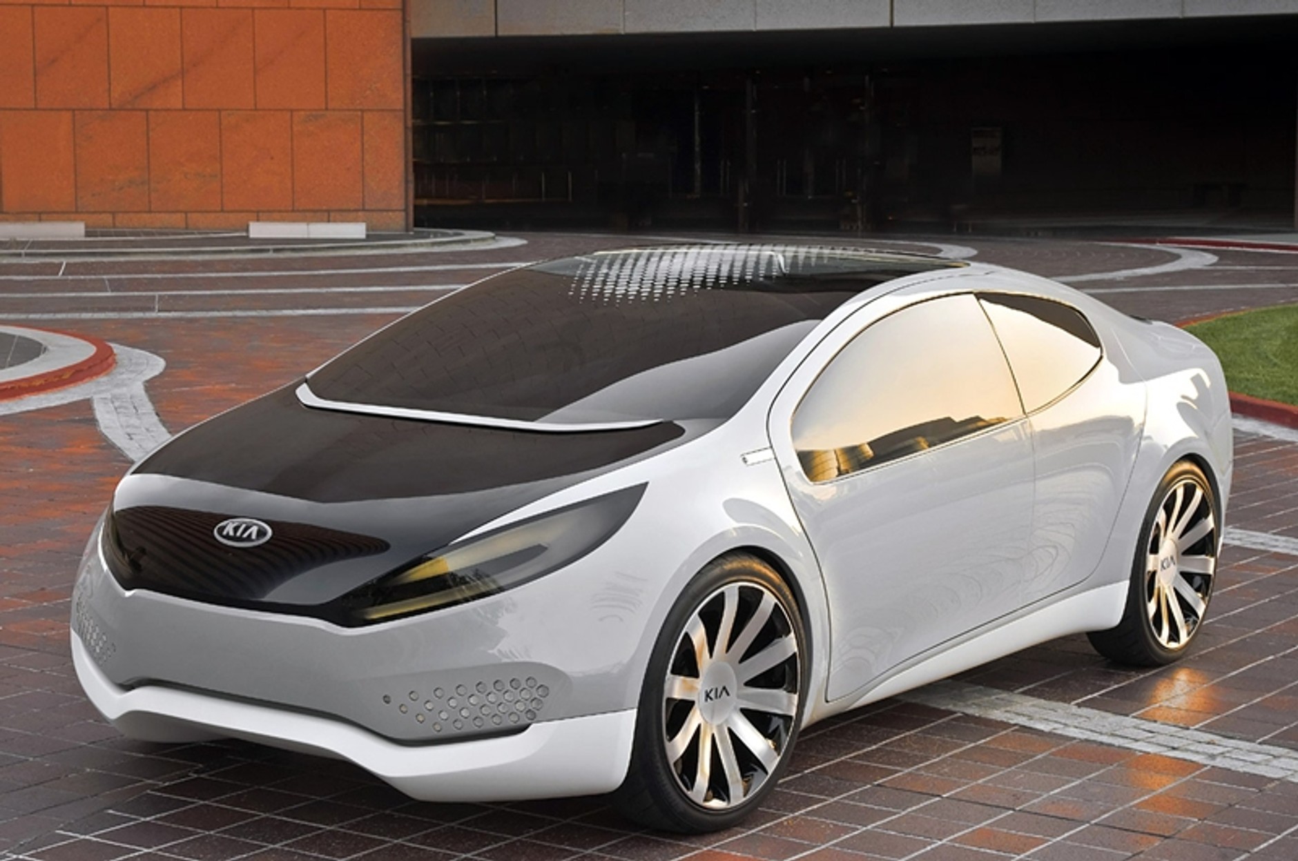 Kia Ray PHEV spala 1,4 l/100 km