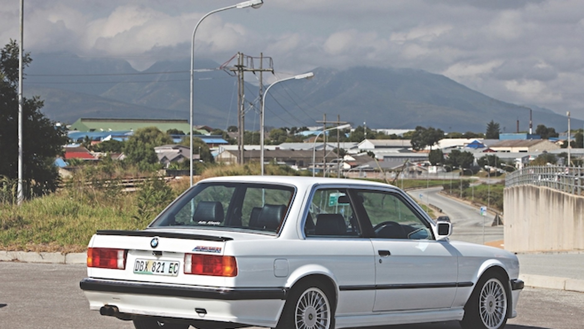 BMW M333i
