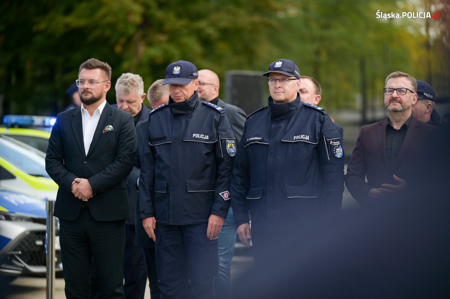 Policjanci ze Śląska dostali nowe radiowozy. Są hybrydowe