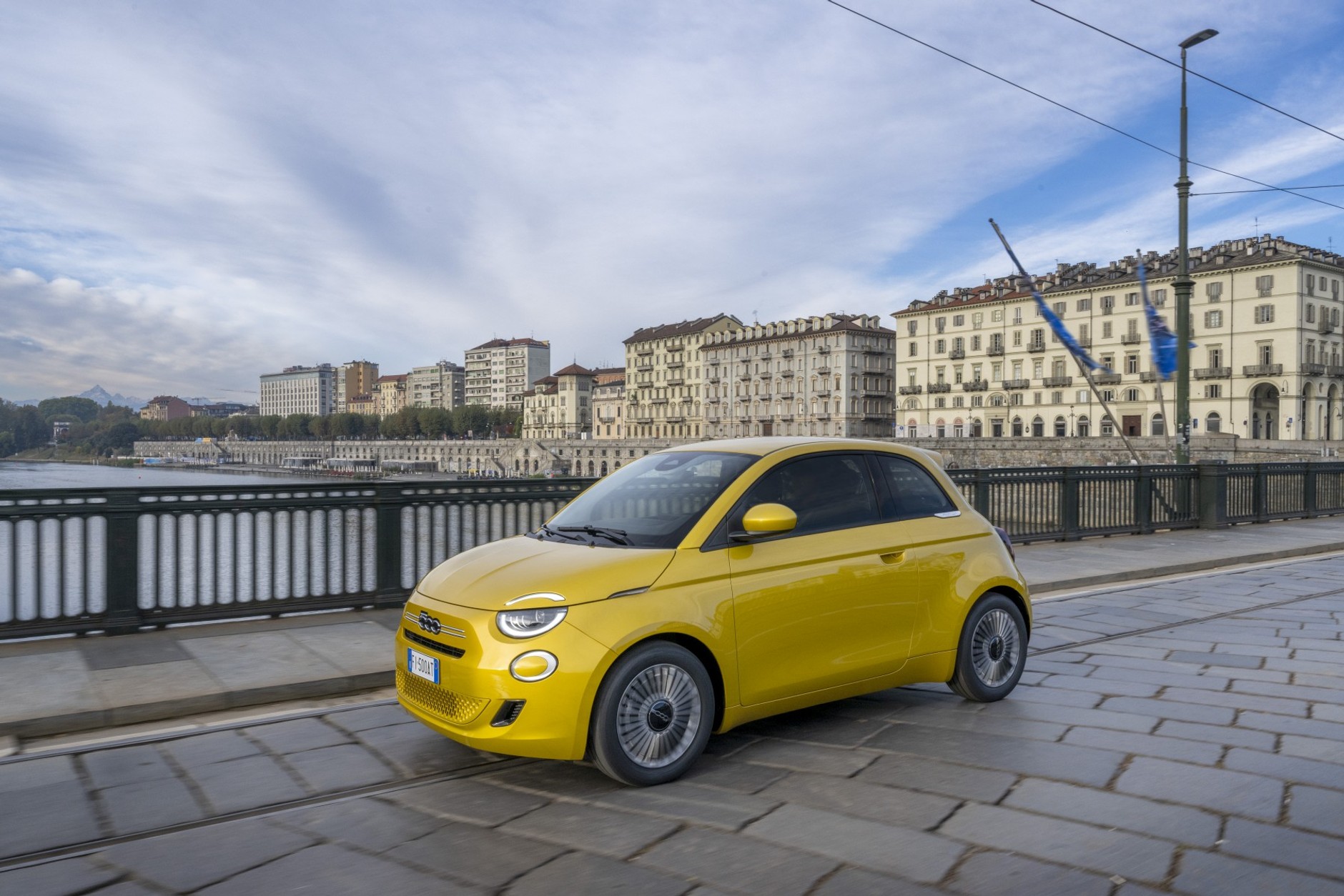 Fiat 500 Hybrid Torino