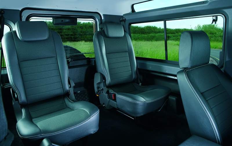 Land Rover Defender 2007: ten sam, a jednak inny