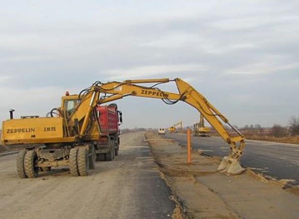 Trwa budowa autostrady A4 Szarów - Tarnów
