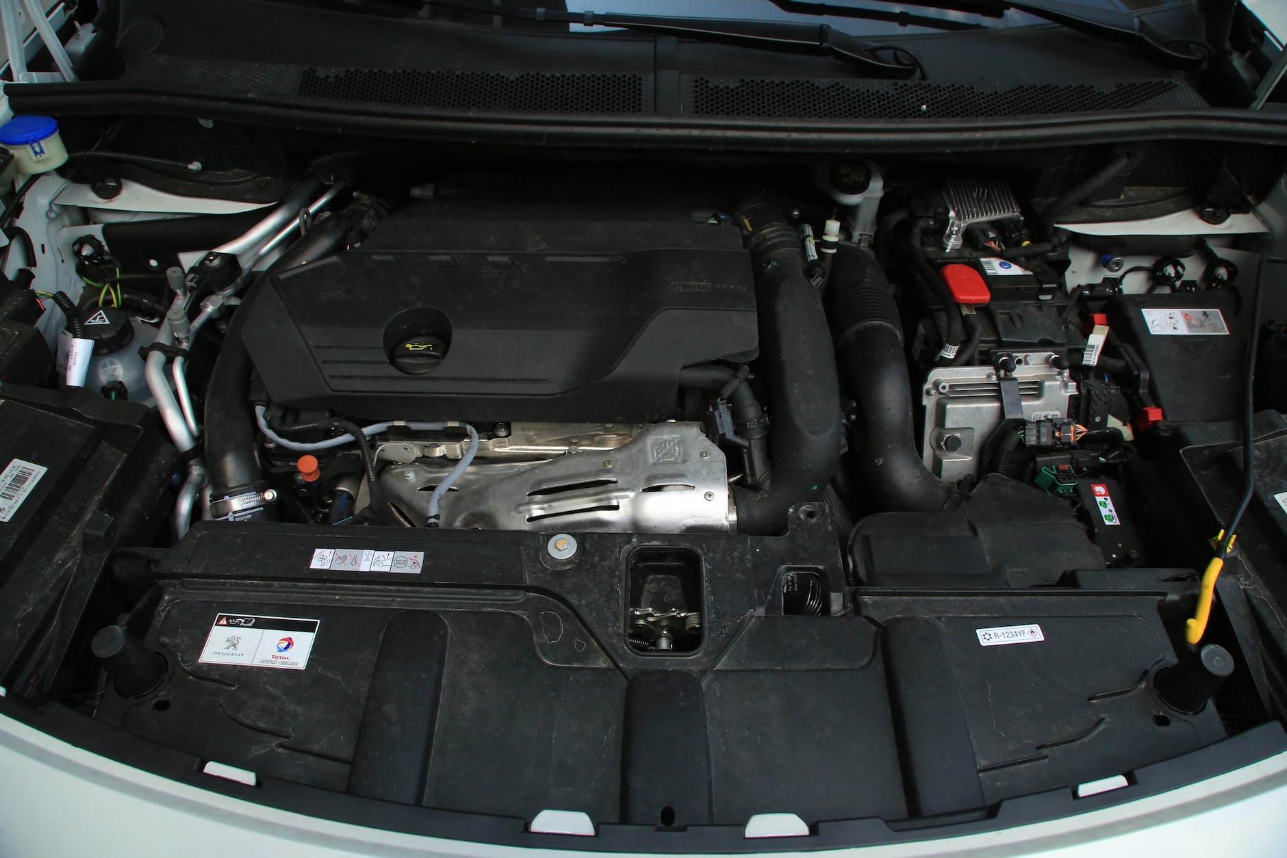 Peugeot 3008 HYbrid4