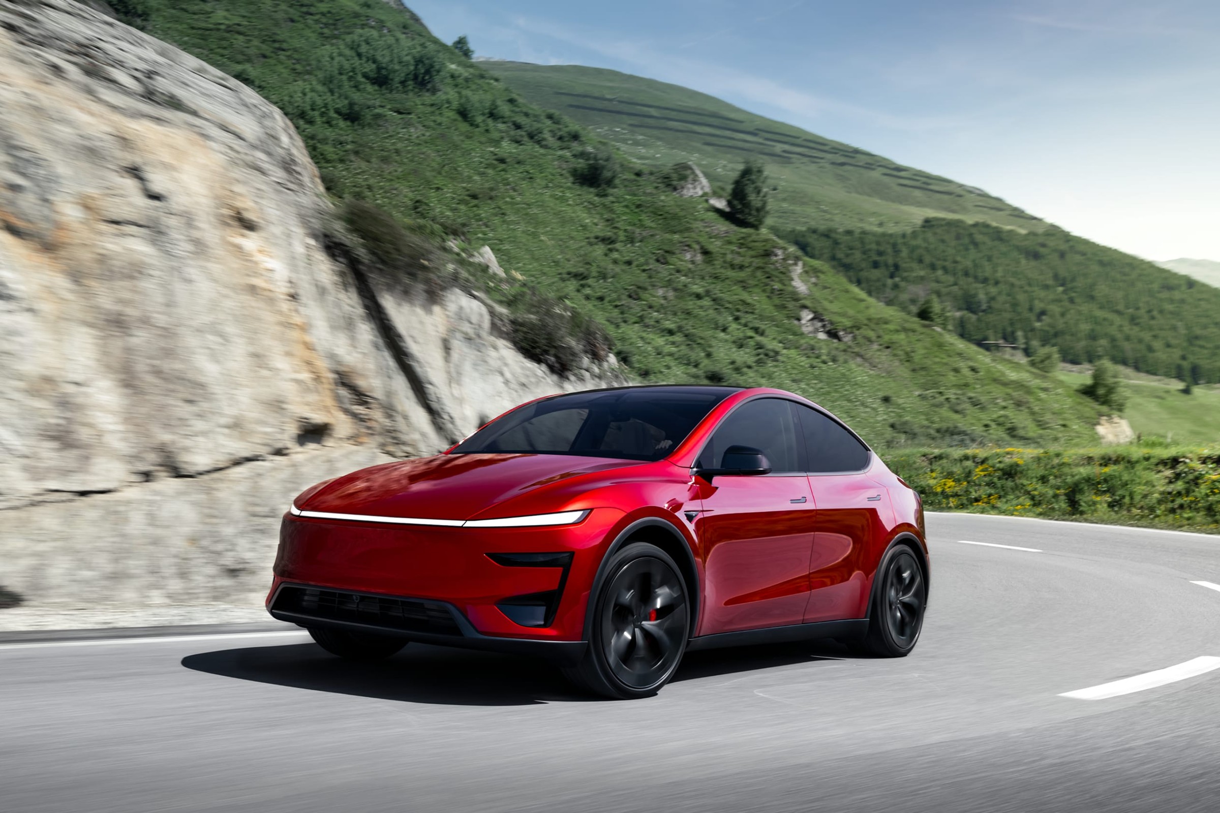 Tesla Model Y teraz także w wersji Performance. 40 tys. zł za dodatkowe 83 KM