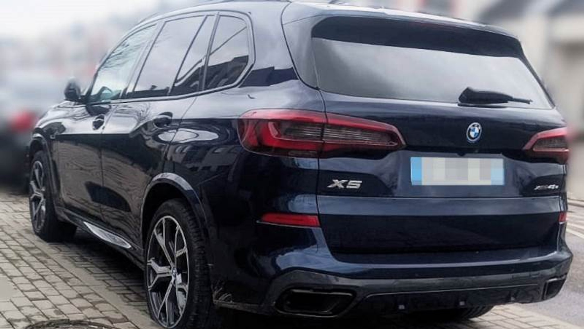 BMW X5 odzyskane przez służby