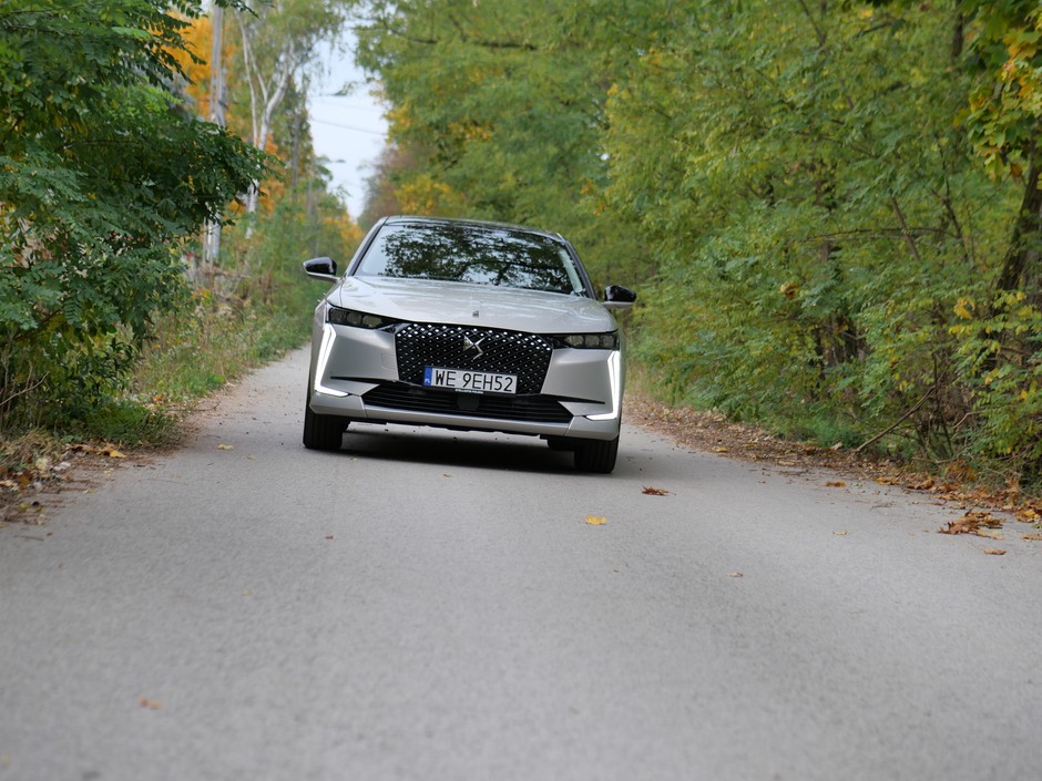 DS4 Pallas hybrid