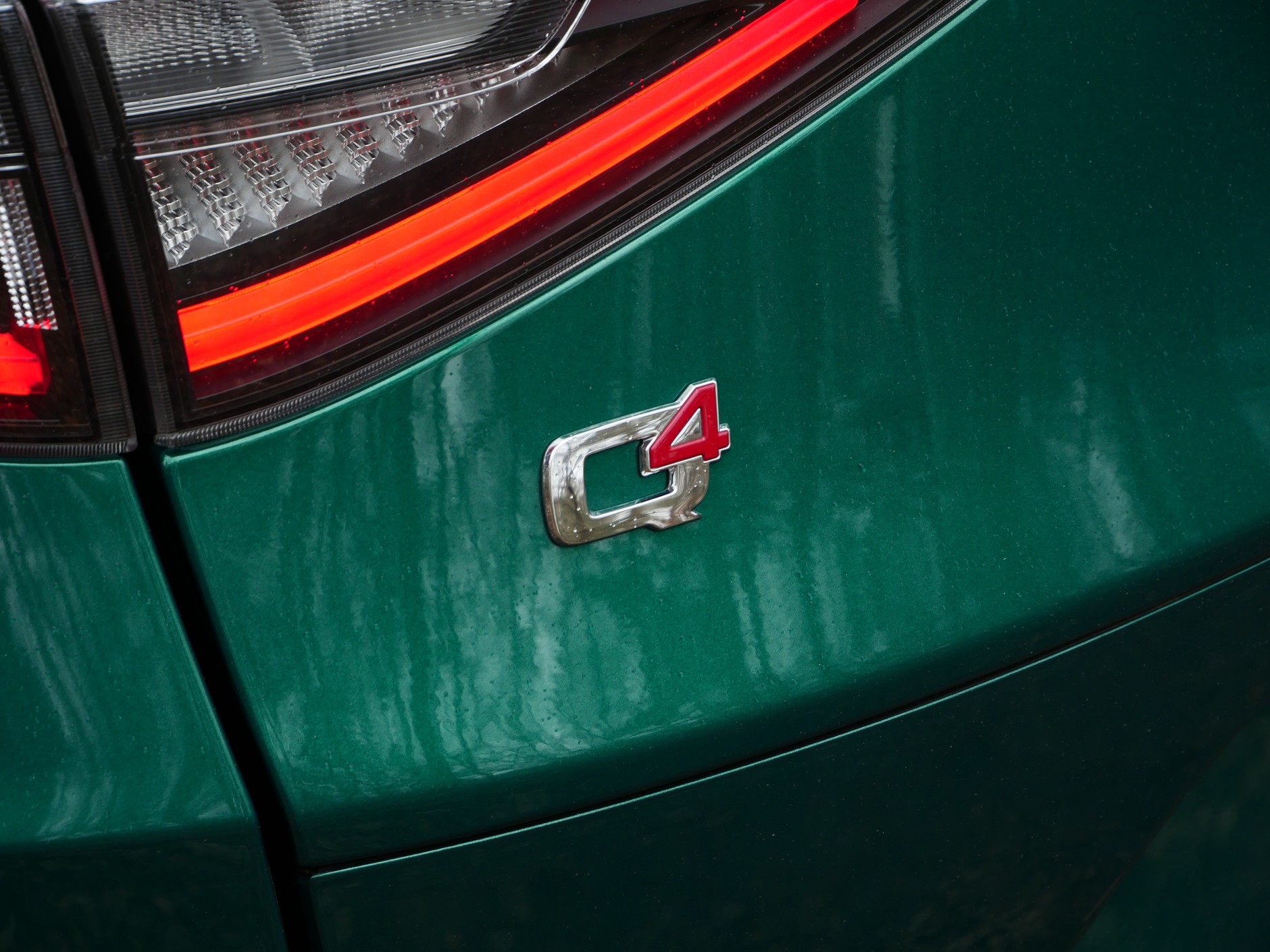 Alfa Romeo Stelvio Tributo Italiano