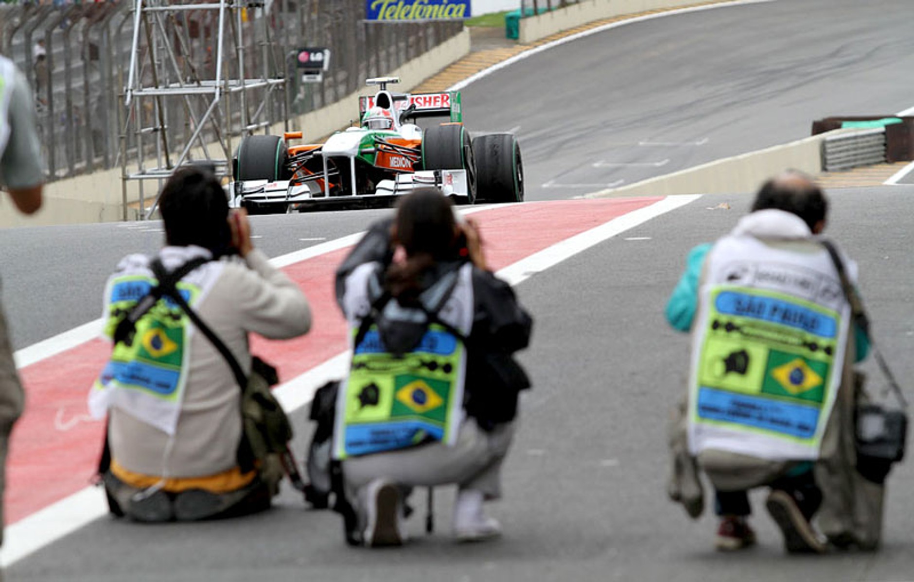 Grand Prix Brazylii 2009: Jenson Button mistrzem świata - fotogaleria Jiří Křenek