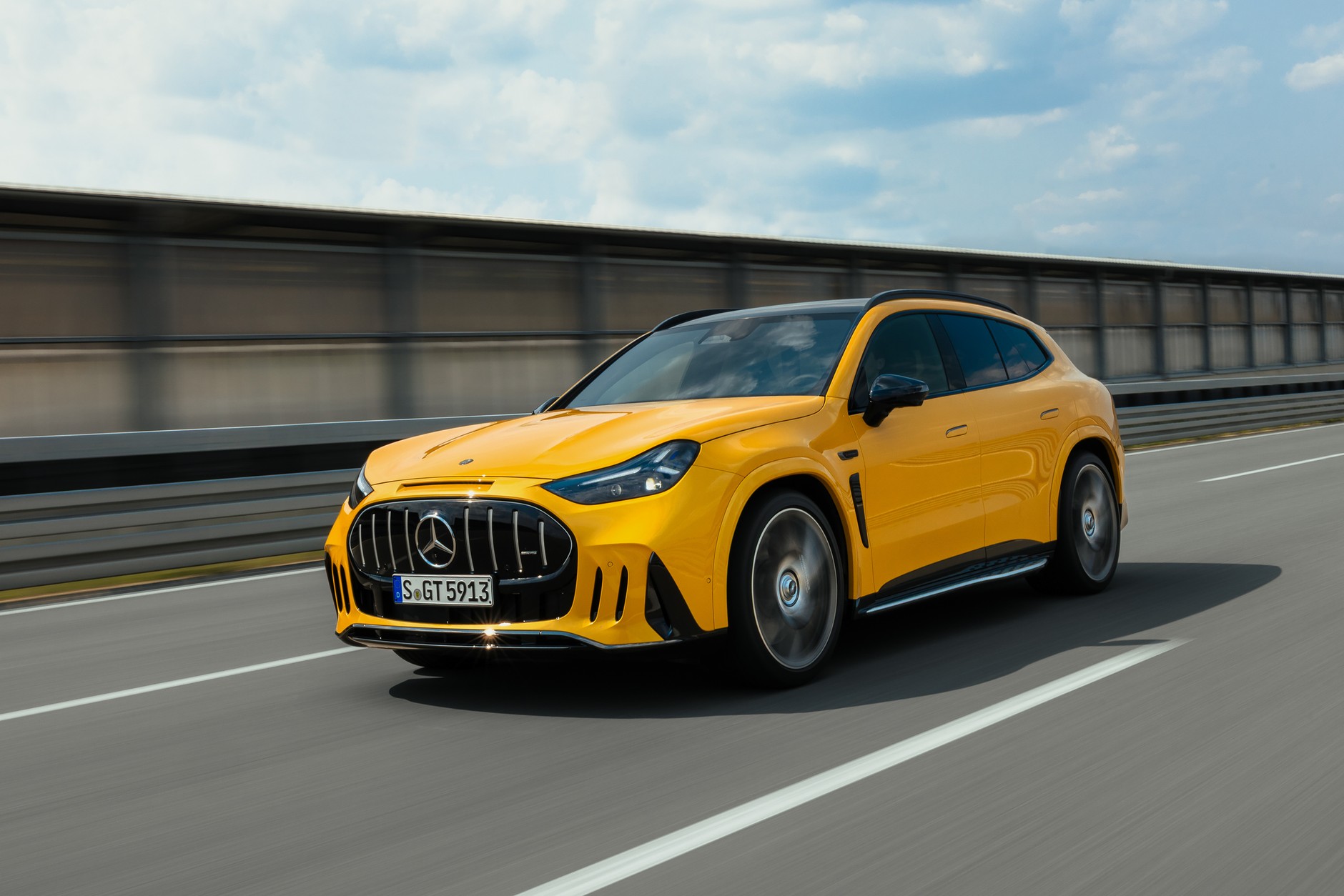 Mercedes-AMG GT SUV 2026