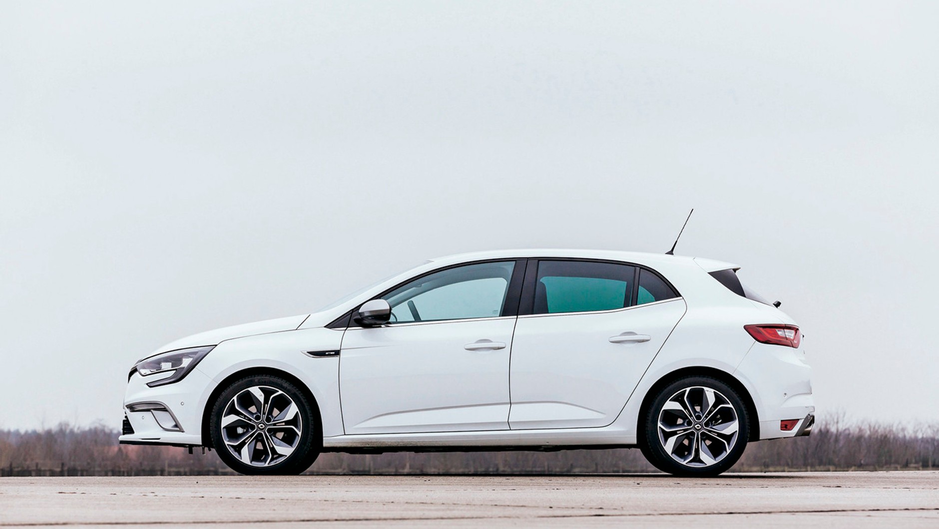 Kompaktowe przetasowanie - nowy Hyundai i30 kontra Mazda 3, Opel Astra, Peugeot 308 i Renault Megane