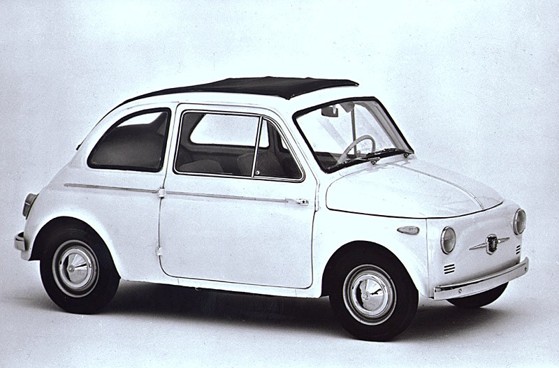 Historia Fiata 500 i 600 w fotografii (90 zdjęć)
