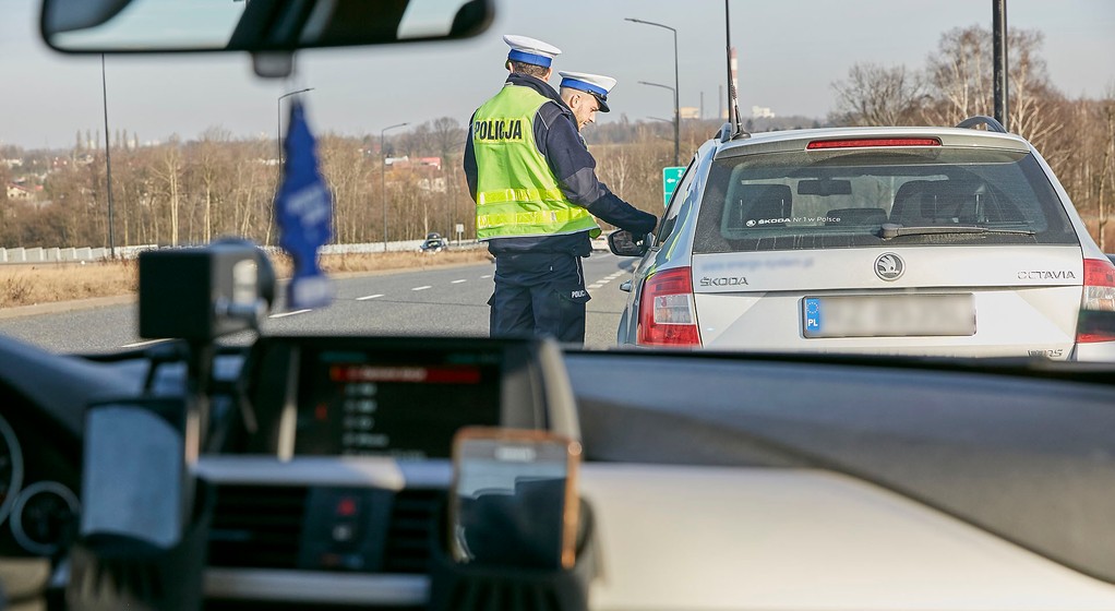 Kontrola drogowa. Policja ma sprzęt na kierowców "na haju"