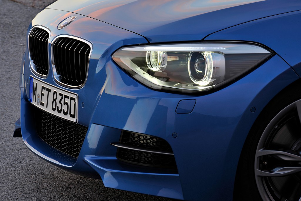 BMW serii 1: wersja trzydrzwiowa i sportowe M135i