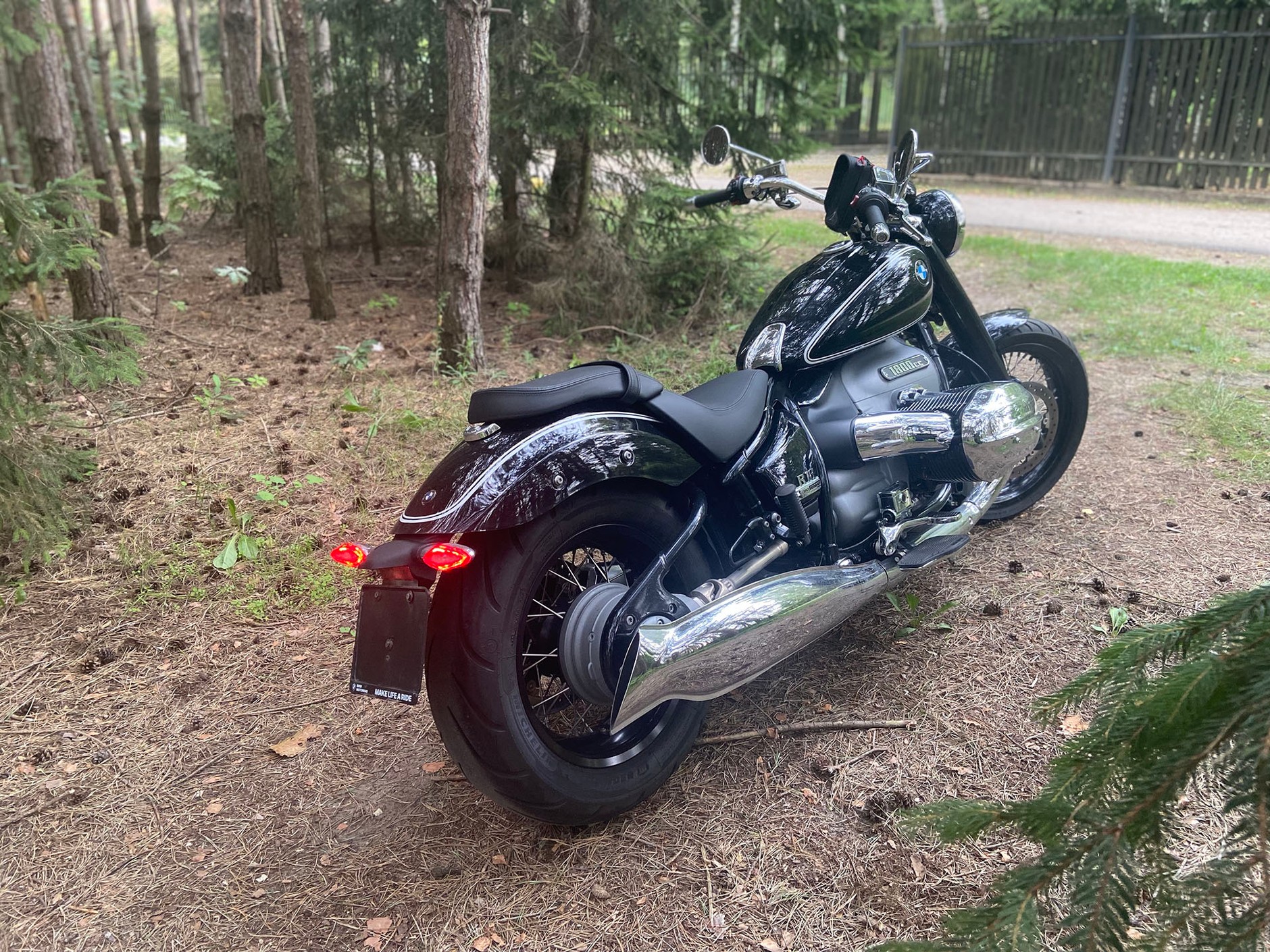 BMW R18 First Edition