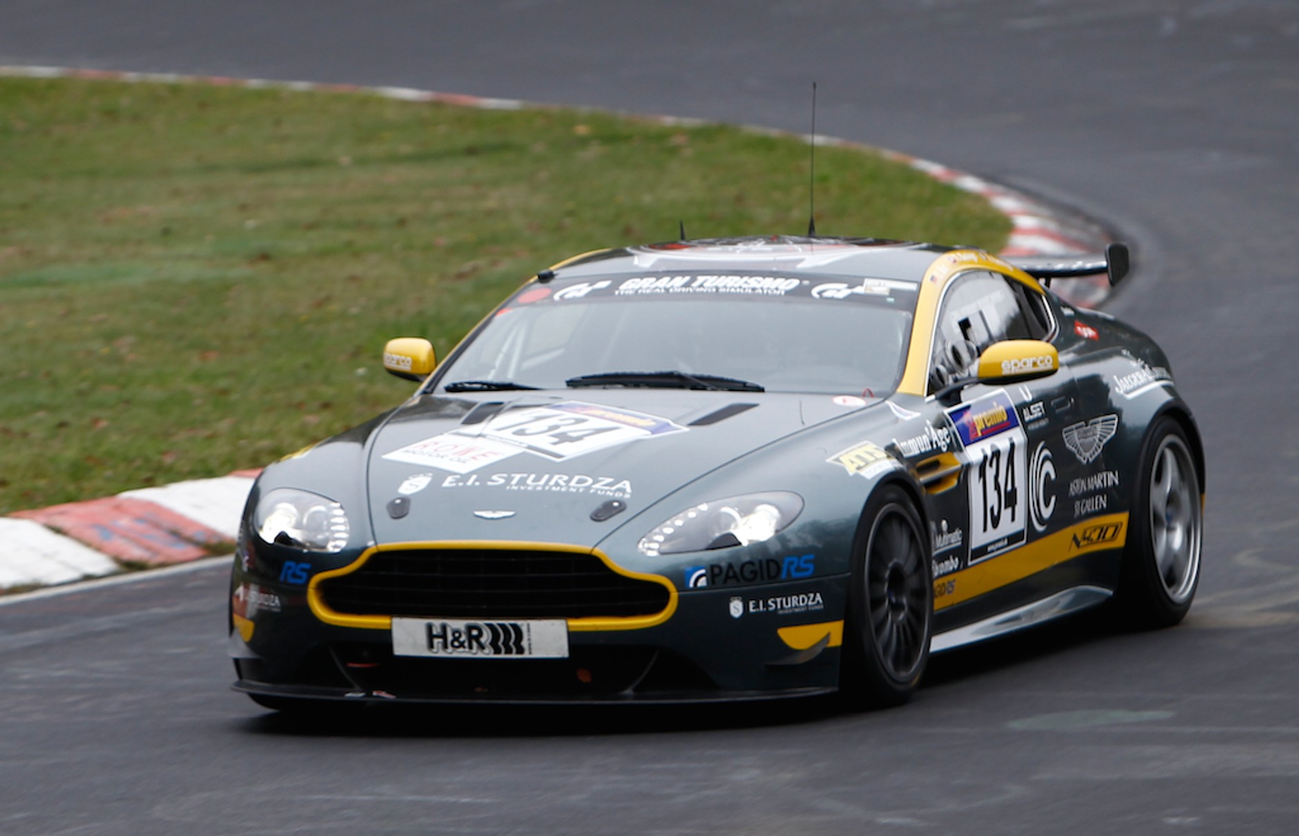 Aston Martin Vantage