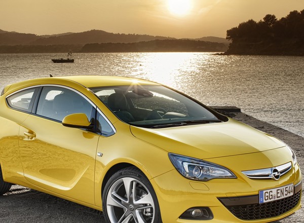 Polska premiera Astry GTC