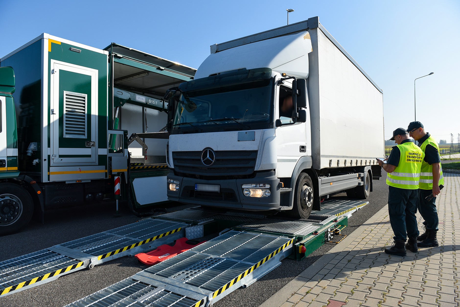 90 nowych pojazdów do kontroli już na drogach