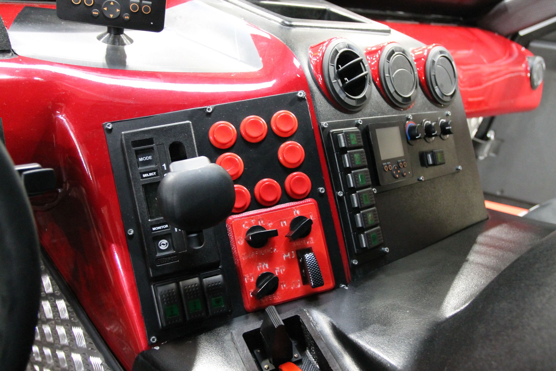 Funter 4x4 - polskie auto wielozadaniowe