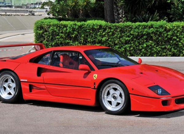 Klasyczne Ferrari, Porsche, Maserati, Alfy: aukcja w Londynie