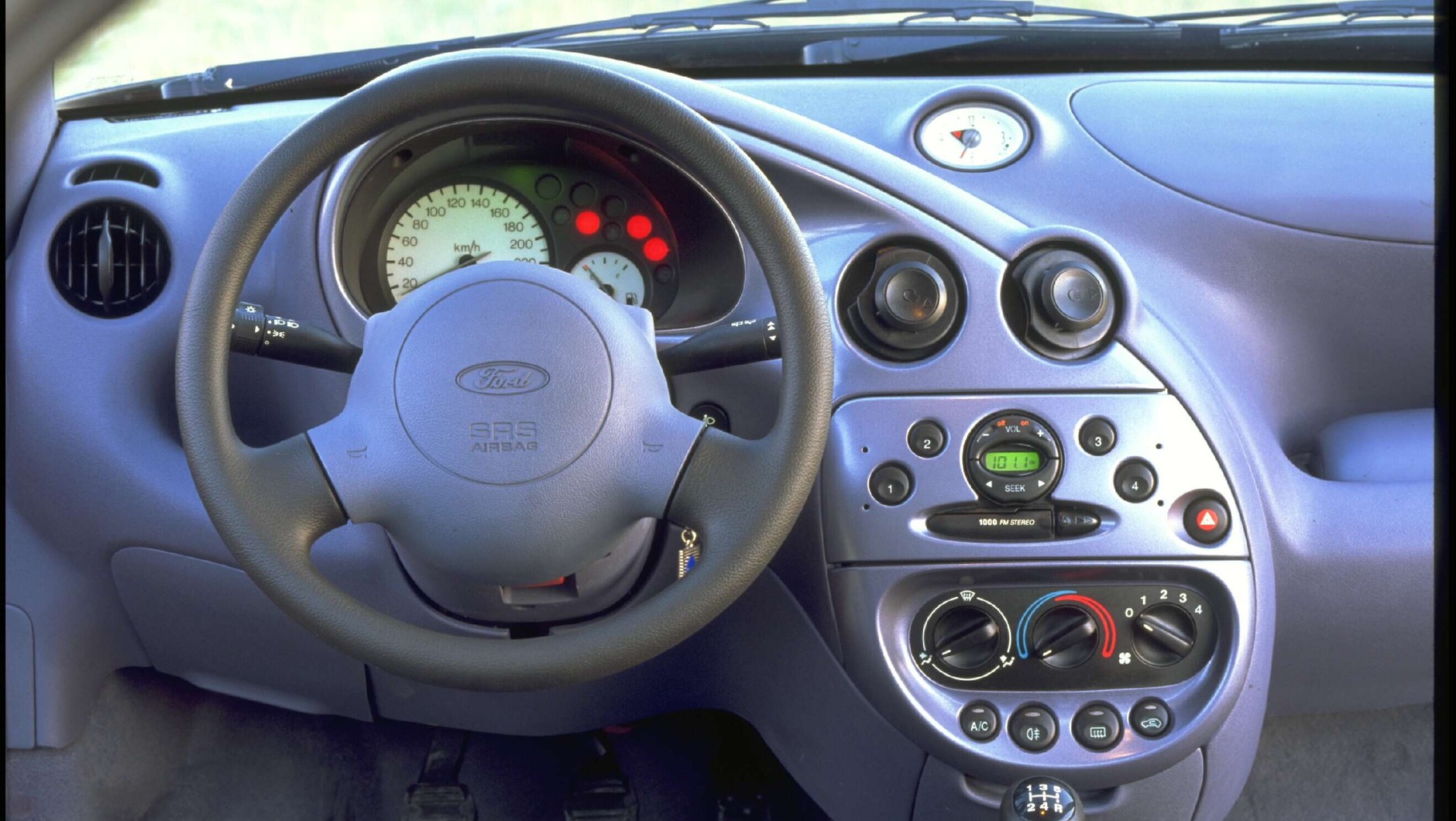 Ford Ka Hatchback – wnętrze