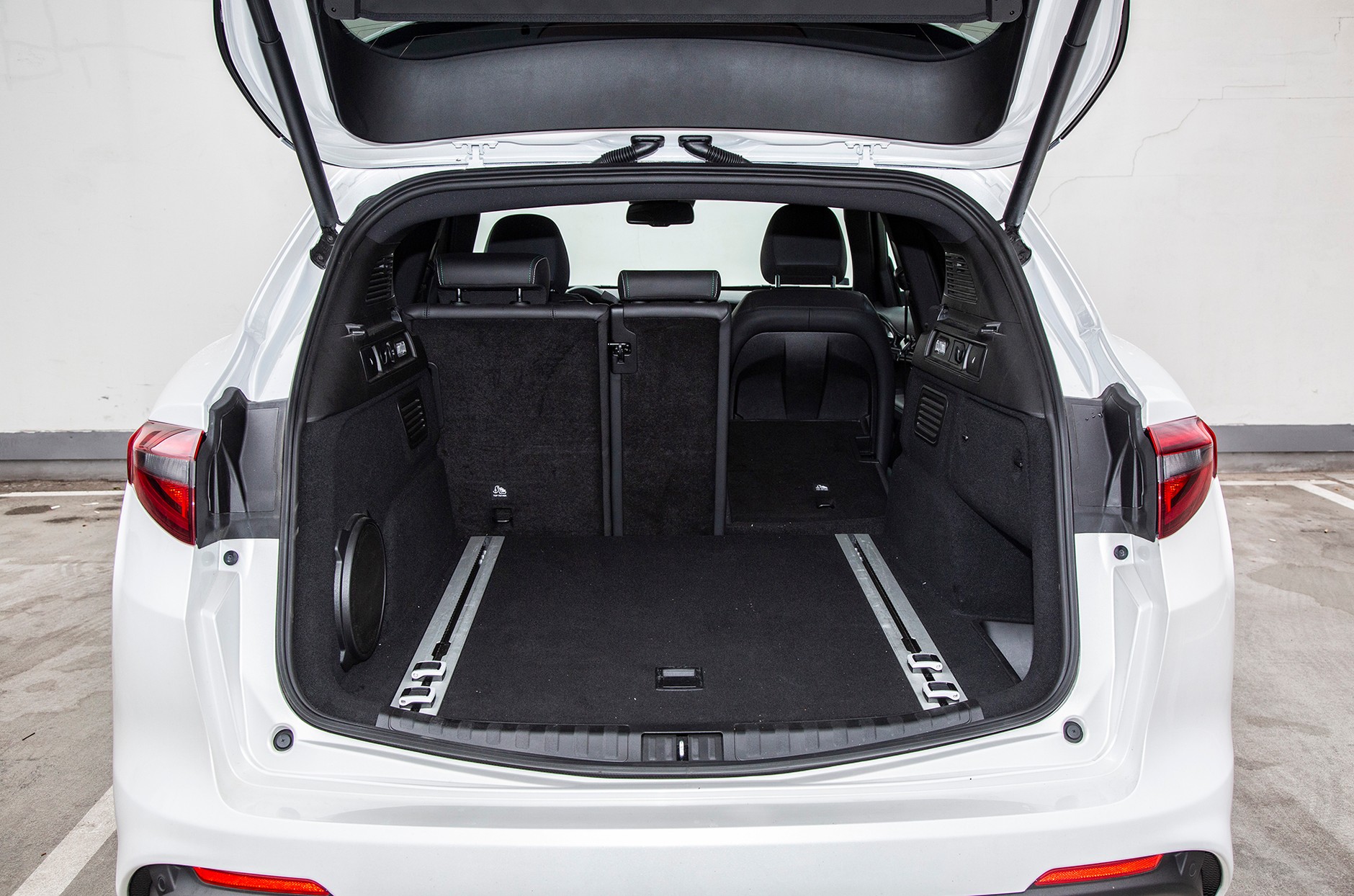 Alfa Romeo Stelvio Quadrifoglio - ekstraklasa szybkich SUV-ów