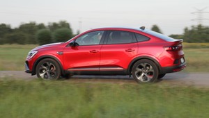 Renault Arkana E-Tech 145 Hybrid – stylowo i oszczędnie