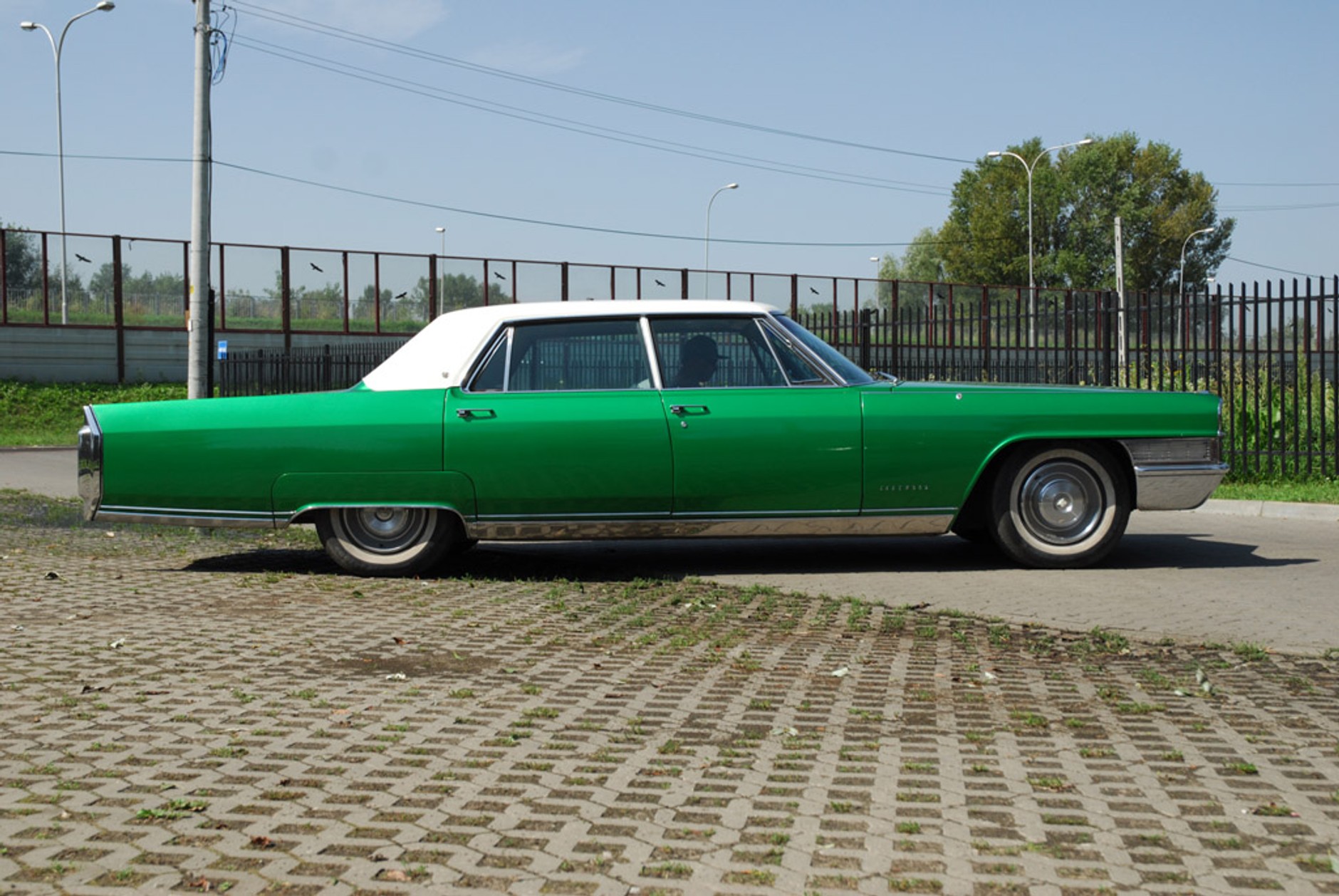 Cadillac Fleetwood Braugham: minimalizm nie istnieje