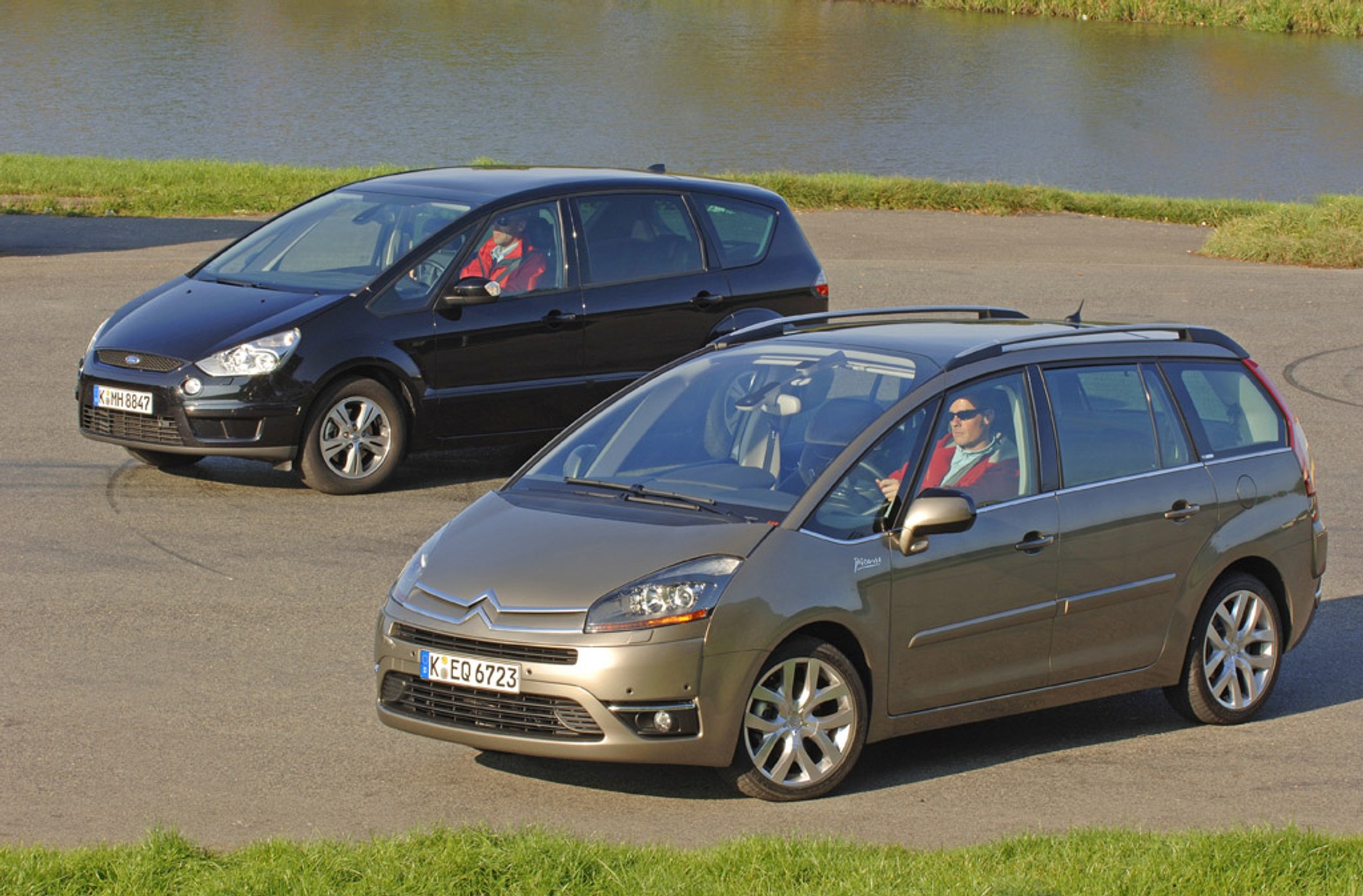 Citroen C4 Grand Picasso kontra Ford S-Max: używane vany nie muszą być nudne