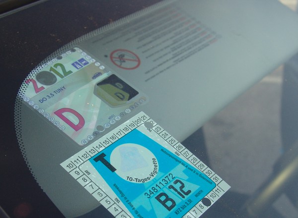 Opłaty za autostrady w Austrii i Szwajcarii