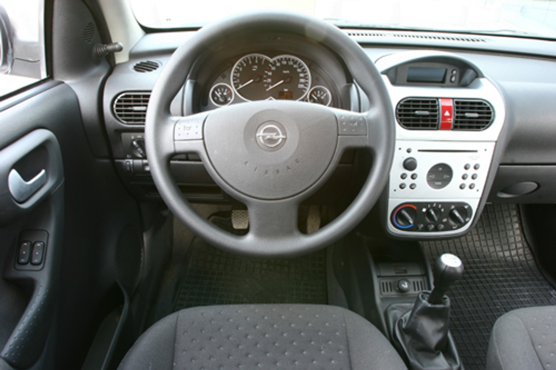 Używany Opel Corsa C 1.2 - Zalety przeważają