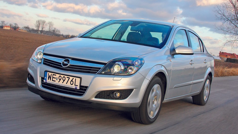 Opel Astra III (2004-14) 
