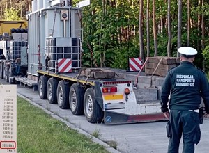 Było niemal pewne, że inspektorzy ITD zatrzymają tak nietypowy transport