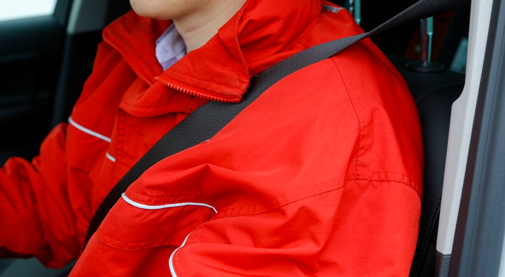 Pas bezpieczeństwa ustawiony prawidłowo