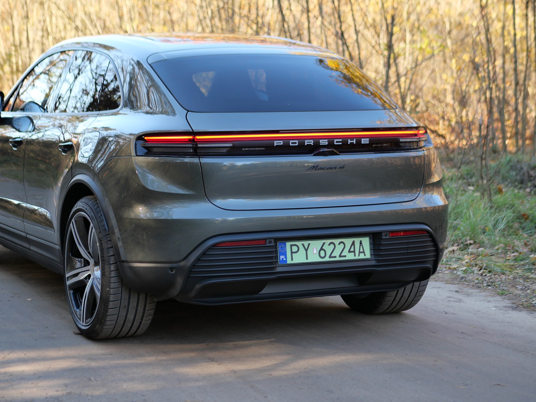 Porsche Macan 4 electric