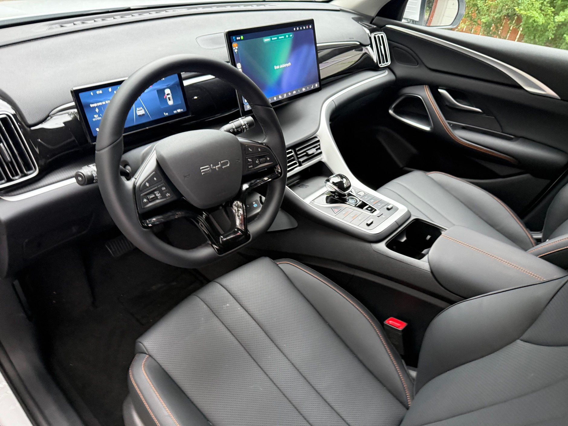 BYD Sealion 5