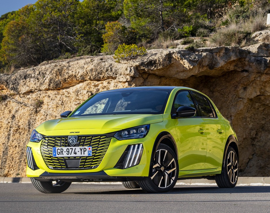 2024 Peugeot E-208