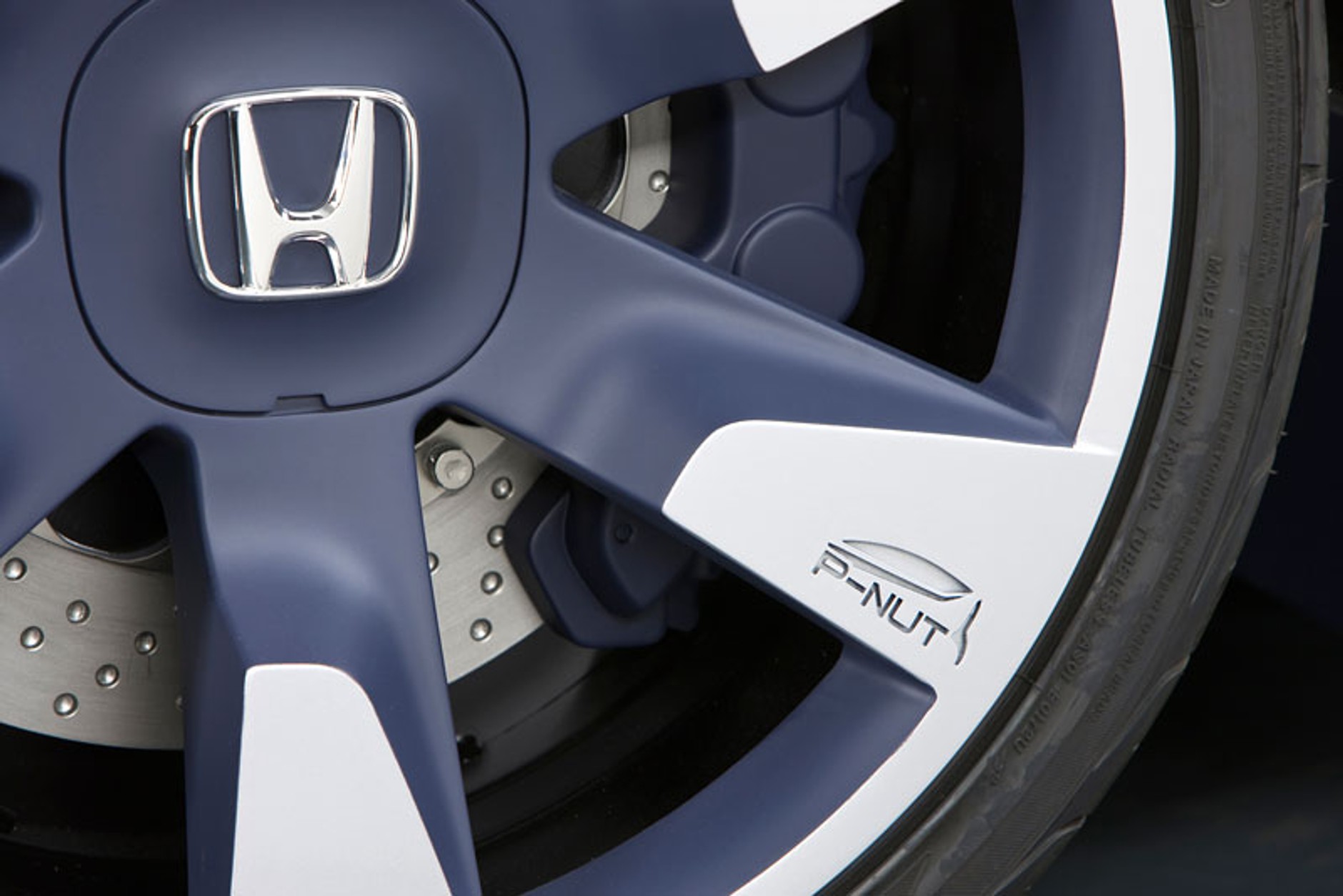 Honda P-NUT: Třímístný koncept do města
