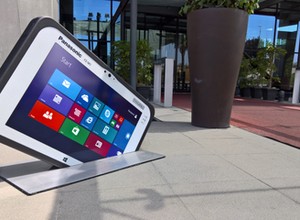 Tablet za ponad 6000 zł. Nie tylko do samochodu