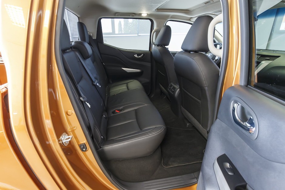 Nissan Navara NP300