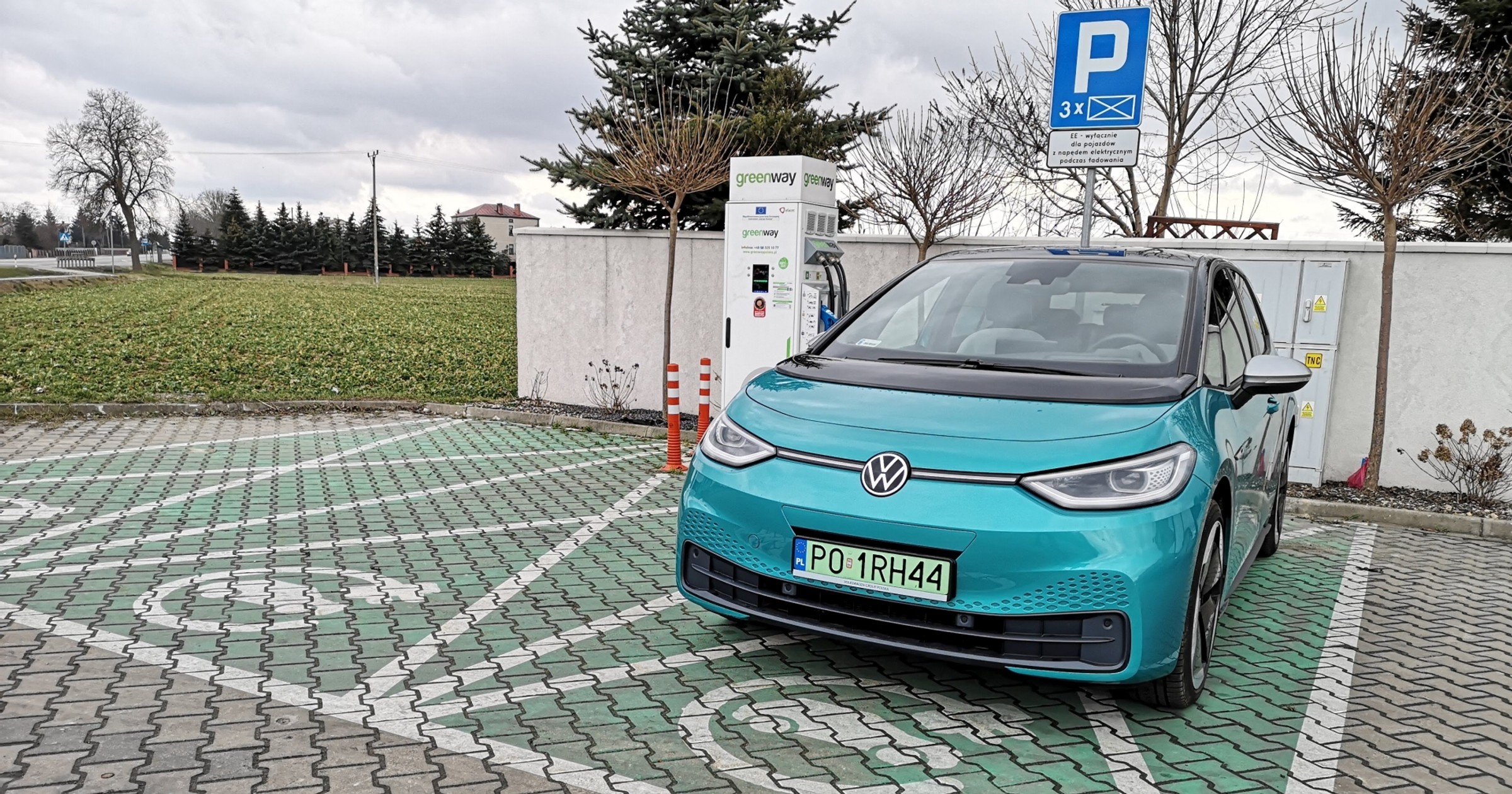 Volkswagen ID3 na szybszej stacji