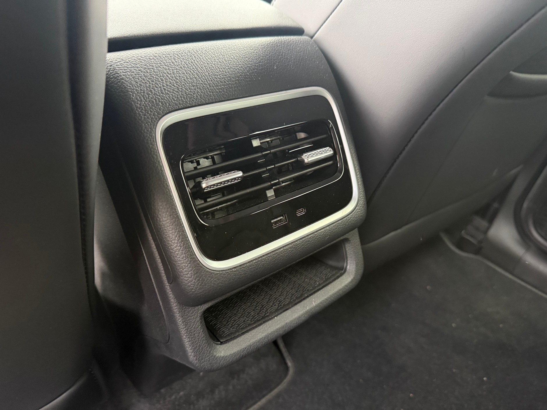 Chery Tiggo 7 HEV
