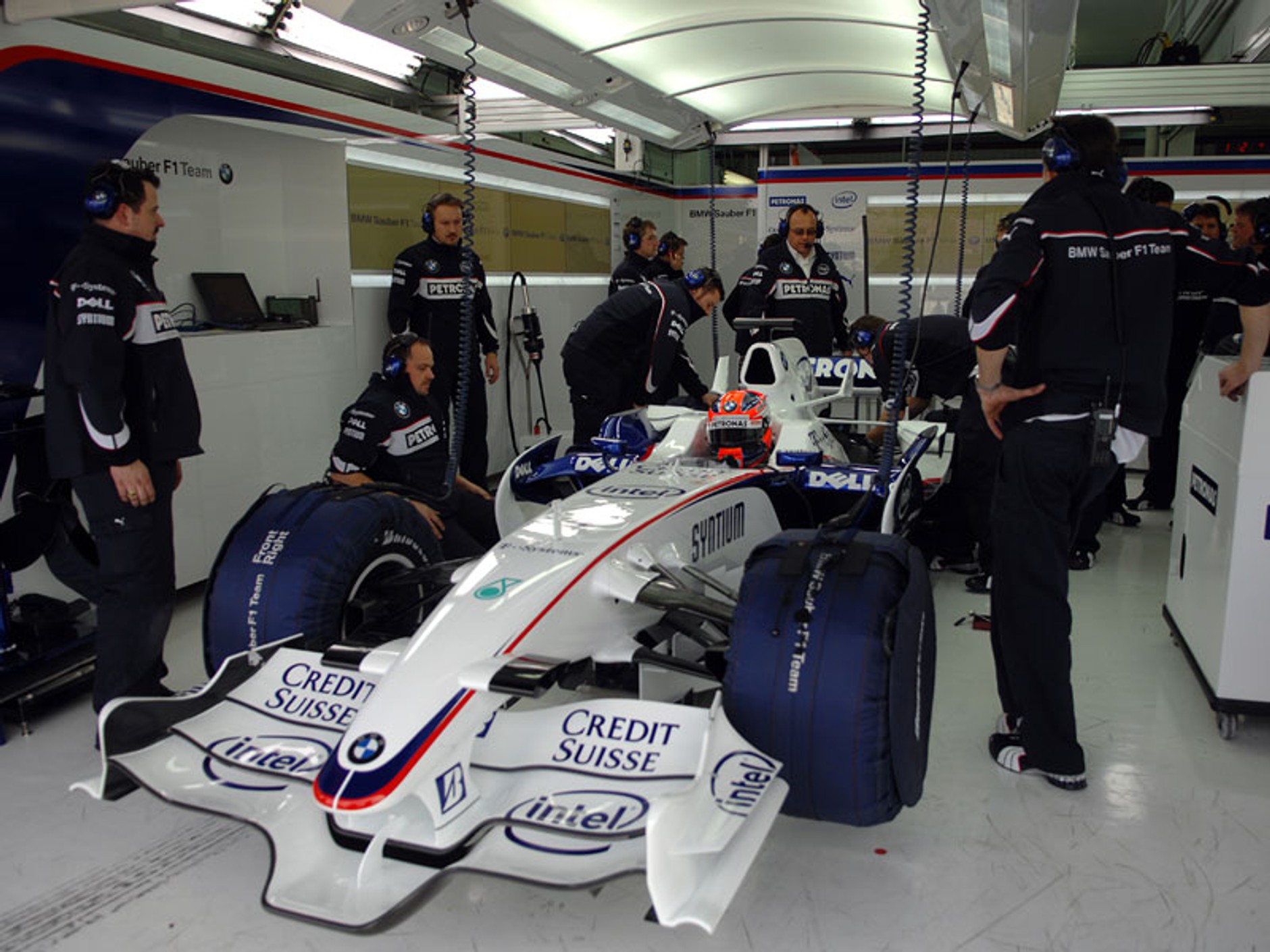 Formuła 1: Fernando Alonso pokazał klasę w Jerez (fotogaleria z testów)