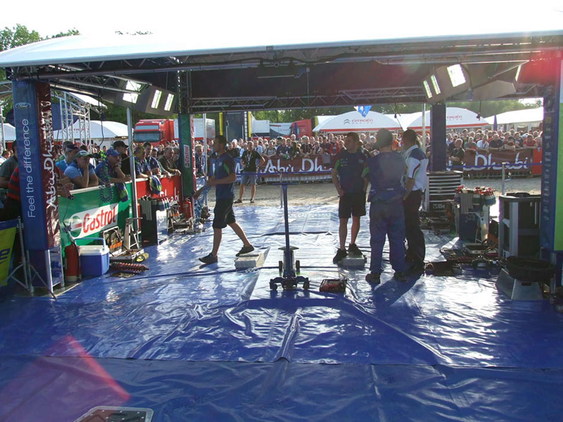 Rajd Polski 2009: tak wyglądały kulisy... (fotogaleria Marcin Karaczun)