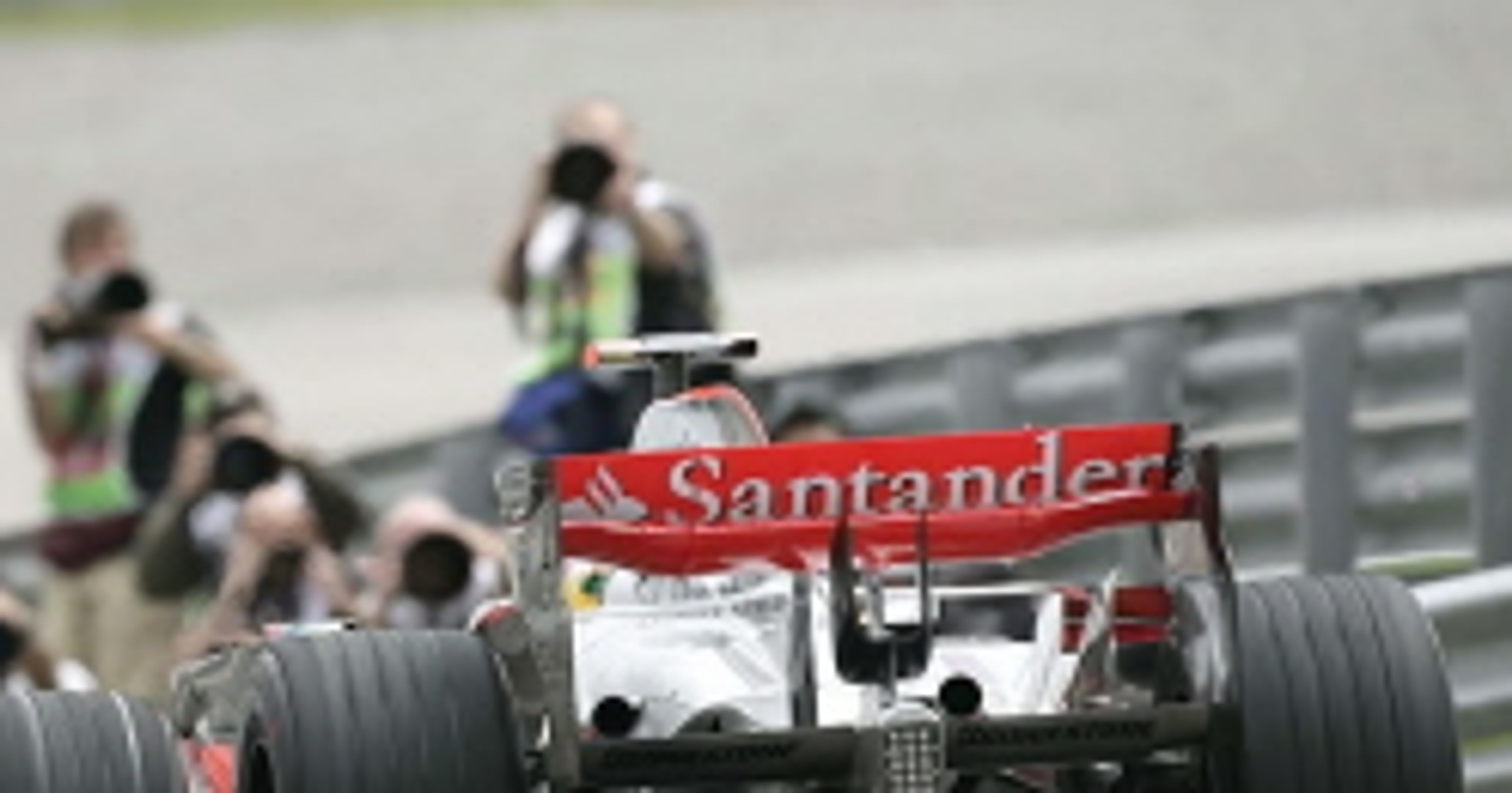 Grand Prix Monaco 2008: 3. trening - Robert przed Felipe Massą