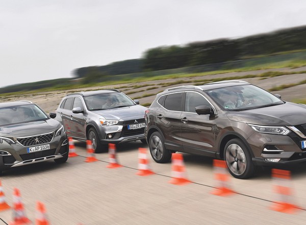 Mitsubishi ASX, Nissan Qashqai, Peugeot 3008 - nieduże silniki, wysokie ceny