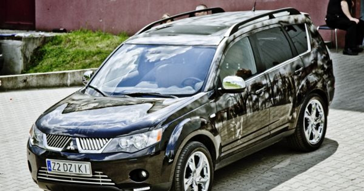 Mitsubishi Outlander "Dzikiego"