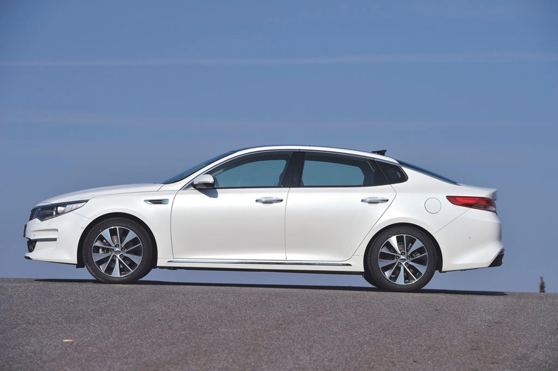 Kia Optima kontra Renault Talisman - dwa diesle, 4 sprzęgła