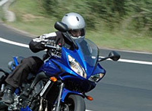 Yamaha FZ6 Fazer S2: motocykl dla dużych i małych (test)
