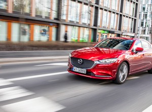 Mazda: wkrótce hybrydy i sześciocylindrowe silniki