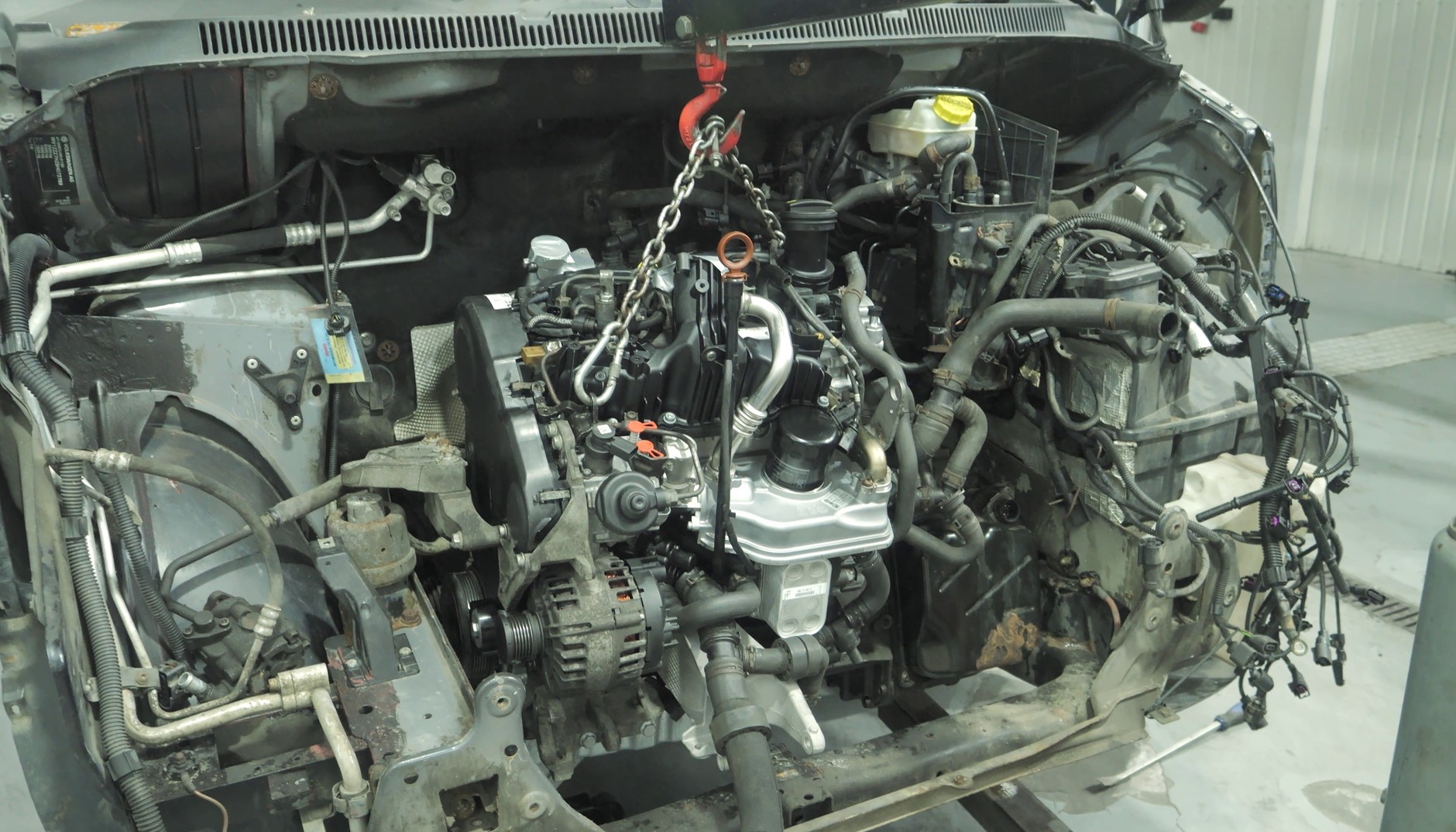 SIlnik 2.0 TDI CFCA – w wielu przypadkach na naprawę jest za późno, jedyny ratunek to wymiana silnika. 